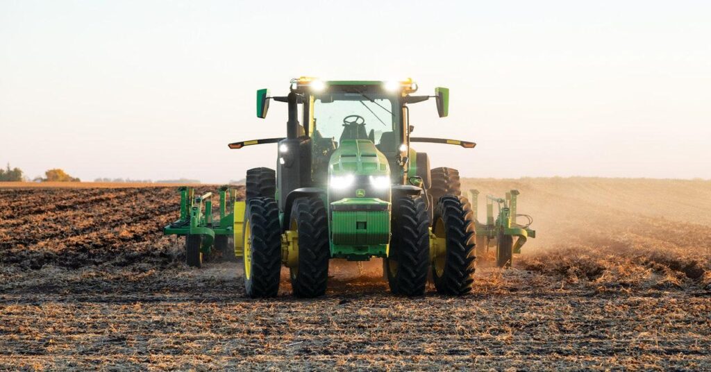 John Deere Reveals Future Autonomous Farm Tech