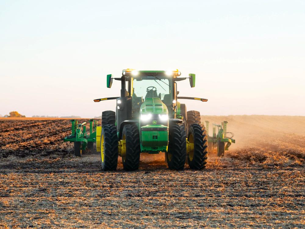 John Deere's ⁢repair Tech Promise‌ Faces Skepticism