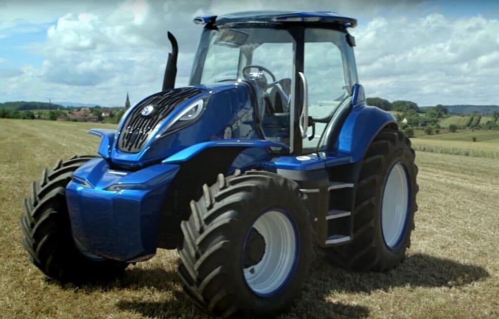 Mahindra Unveils Biogas Tractor Tech in Delhi Show