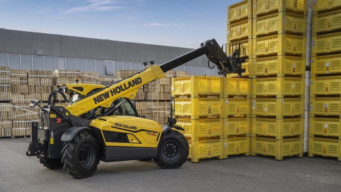 New Holland Unveils India-Built WORKMASTER 105