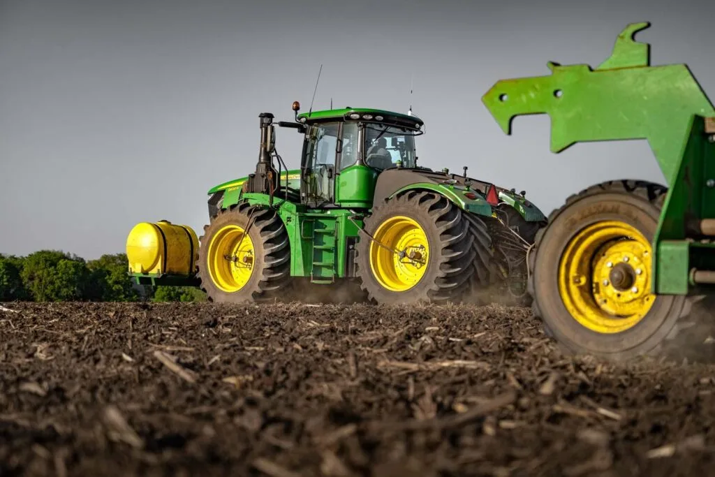 Automatic Inflation Technology Now Available for Tractor Tires